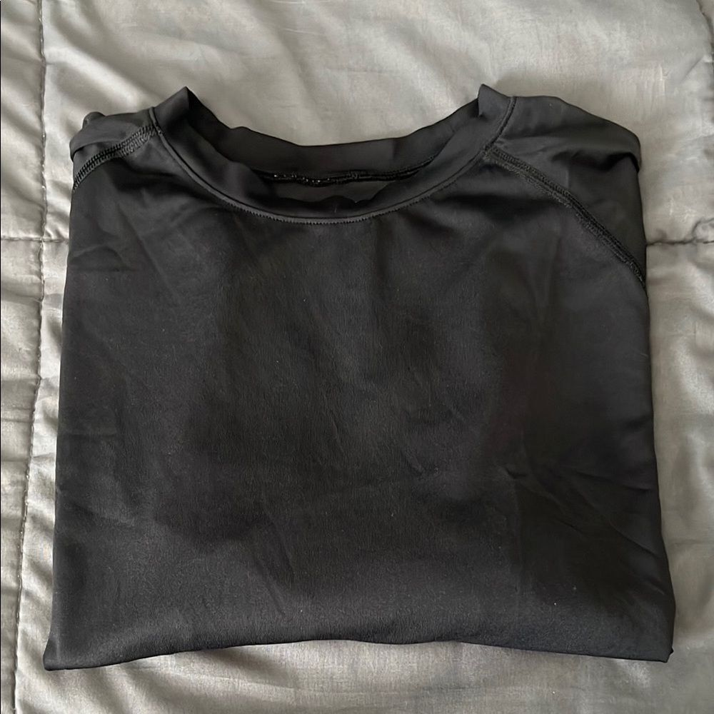 Under Armour Heat Gear TShirt Size Medium